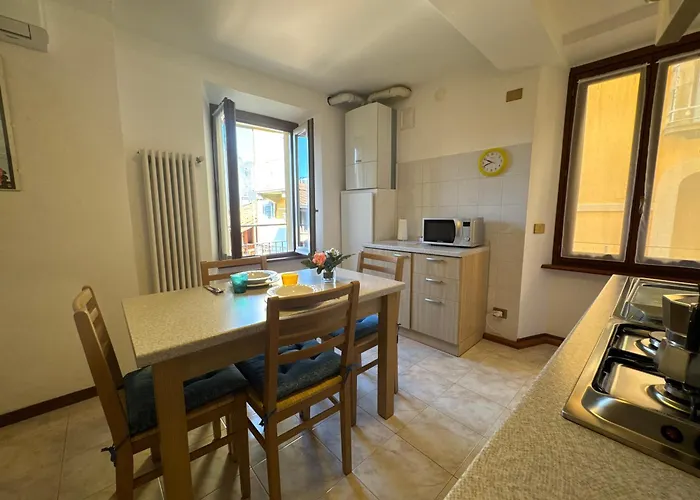 Castagna Apartament *